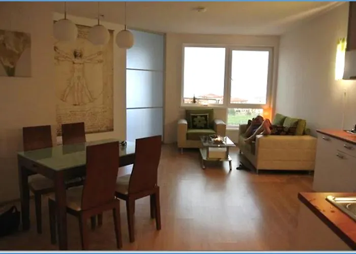Apartment 2 Bedrooms With Ocean View In Byala *